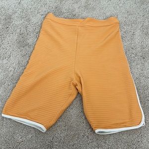 ACACIA Small Ribbed Fox Biker Shorts